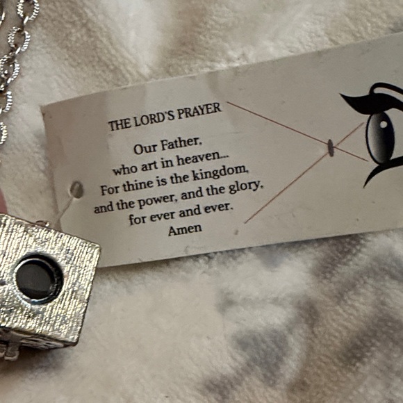 Lords Prayer Necklace nwot - Picture 8 of 8